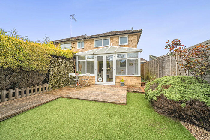 3 Bedroom End Of Terrace House For Sale In Stratton Heights, Cirencester, GL7