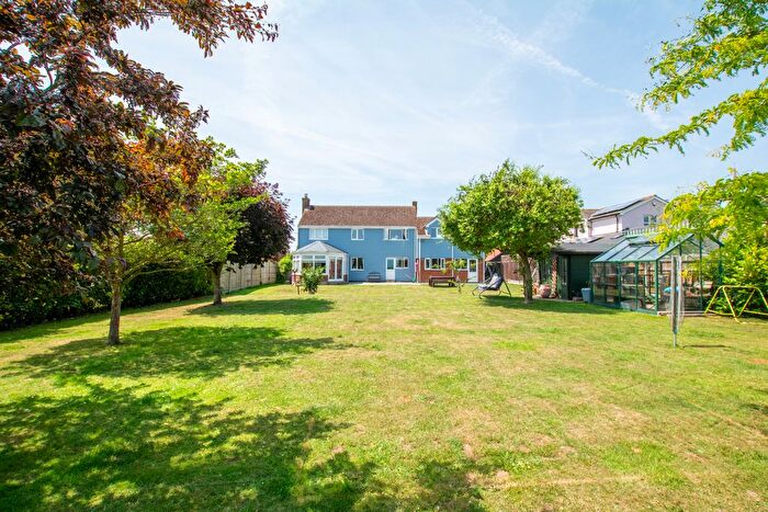 4 Bedroom Detached House For Sale In Church Road, Greenstead Green, Halstead, Essex, CO9