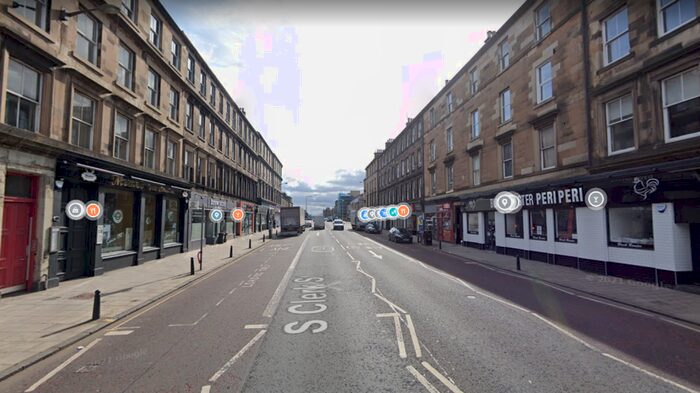 3 Bedroom Flat To Rent In South Clerk Street, Edinburgh, EH8