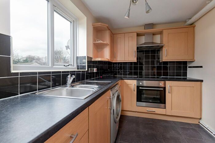 1 Bedroom Flat For Sale In Hallgarth, Hipswell, DL9