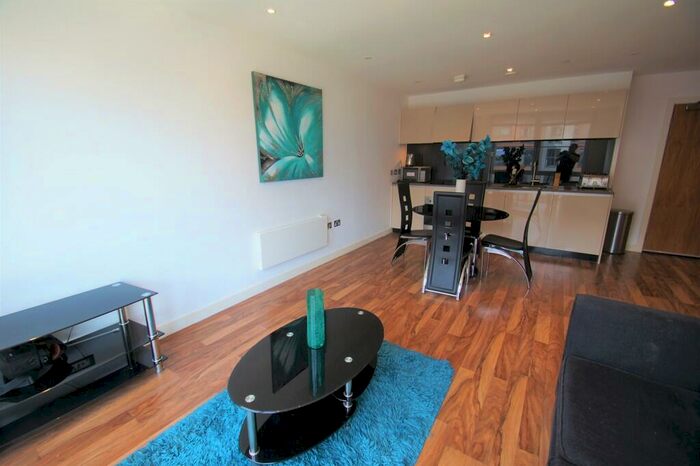1 Bedroom Apartment To Rent In Milliners Wharf, New Islington, M4