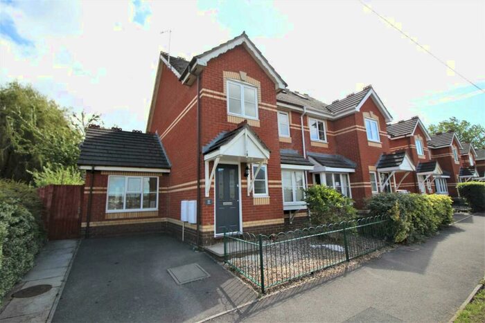 3 Bedroom Semi-Detached House To Rent In Audley Road, Chippenham, SN14