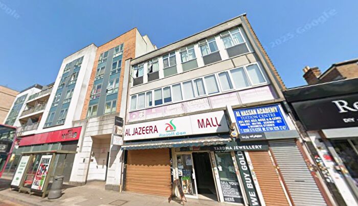 1 Bedroom Flat For Sale In Broadway, London, W13