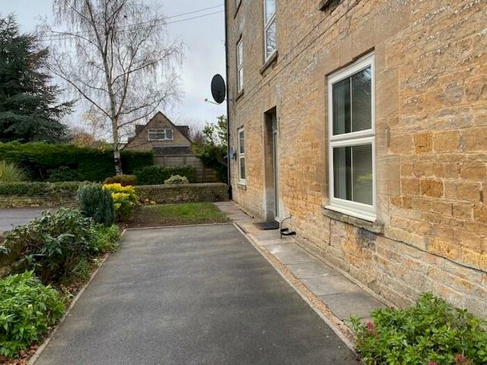 2 Bedroom Flat To Rent In Bridge House, The Avenue Station Road, Bourton-on-the-Water, GL54