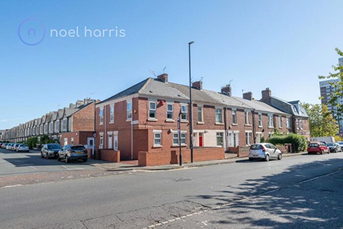 2 Bedroom Flat For Sale In Falmouth Road, Heaton, NE6
