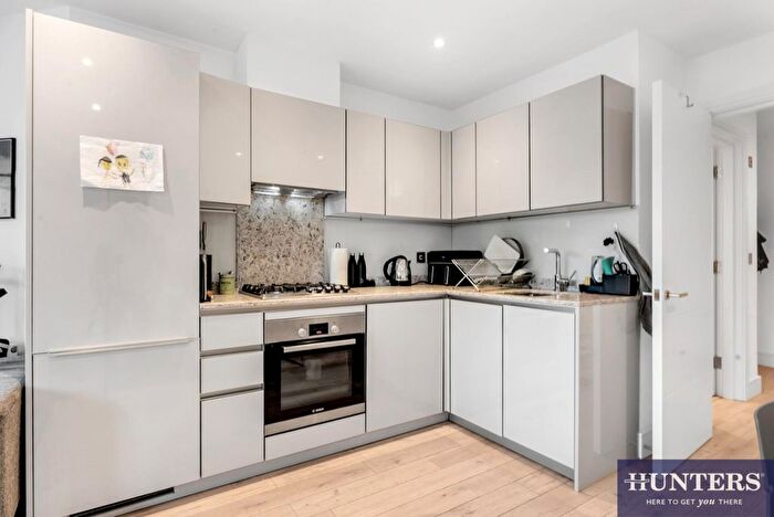 1 Bedroom Flat To Rent In Finchley Road, London, NW2