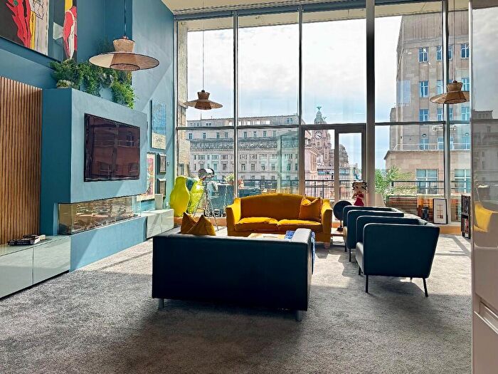 3 Bedroom Penthouse For Sale In Exchange Street East, Liverpool, Merseyside, L2