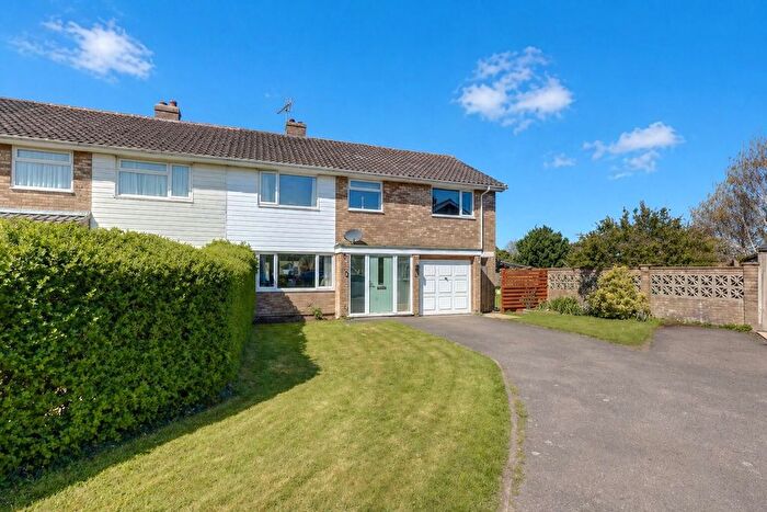 4 Bedroom Semi-Detached House For Sale In Court Close, Princes Risborough, Buckinghamshire, HP27