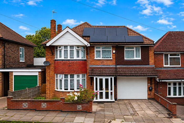 4 Bedroom Detached House For Sale In Englefield Road, Evington, Leicestershire, LE5