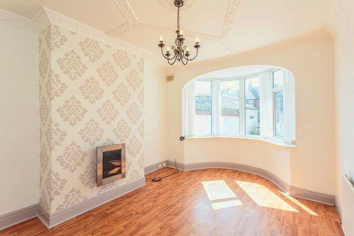 3 Bedroom Terraced House To Rent In St. Albans Road, Blackpool, Lancashire, FY1