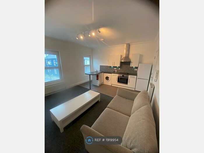 1 Bedroom Flat To Rent In Magdalen Road, Norwich, NR3