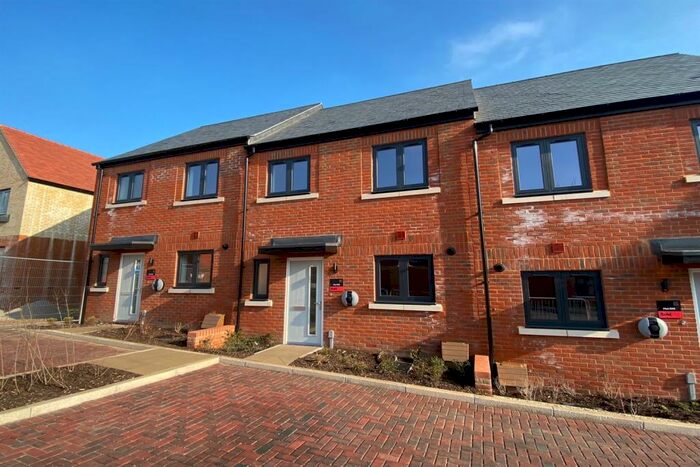 2 Bedroom Terraced House To Rent In Myler Close, Winchester, SO22