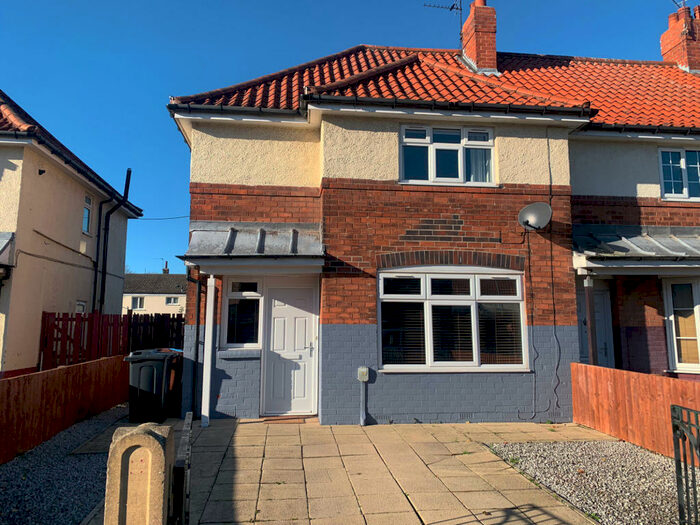 3 Bedroom End Of Terrace House To Rent In Nd Avenue, Hull, Yorkshire, HU6