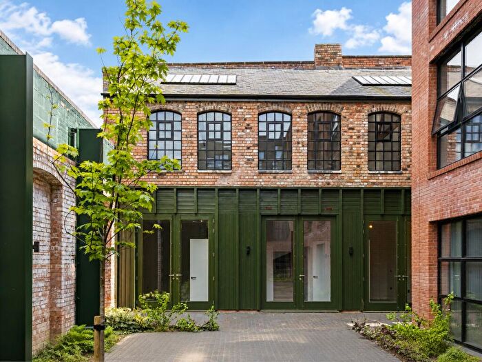 2 Bedroom Duplex To Rent In Pressworks, - Northwood Street, Birmingham, West Midlands, B3
