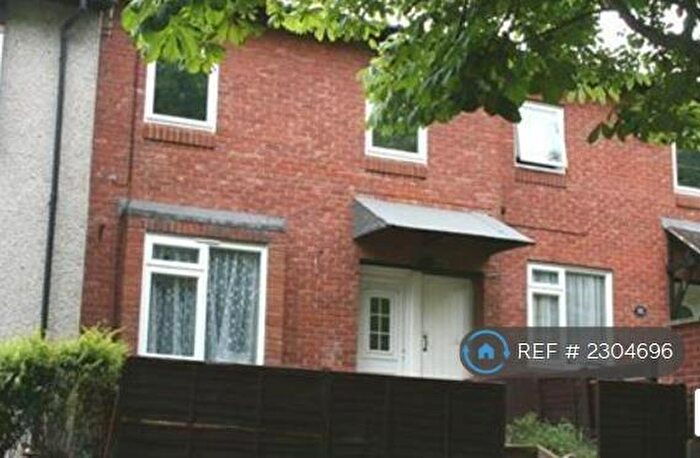 3 Bedroom Terraced House To Rent In Balderstone Close, Leicester, LE5