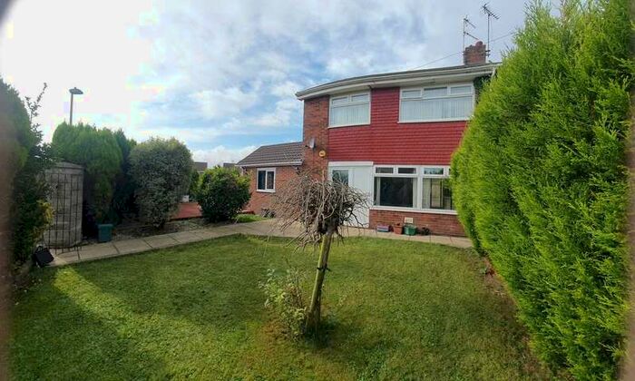 3 Bedroom Semi-Detached House To Rent In Lon Einon, Penllergaer, Swansea, SA4