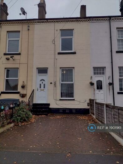 2 Bedroom Terraced House To Rent In Airedale View, Leeds, LS13