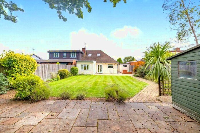 3 Bedroom Bungalow To Rent In Henley Gardens, Pinner, HA5