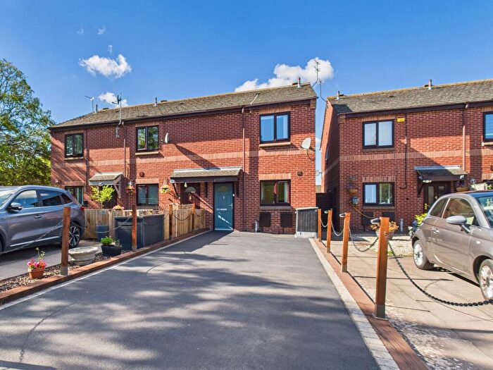 2 Bedroom End Of Terrace House To Rent In Field Lane, Alvaston, DE24