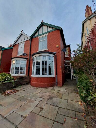 3 Bedroom Semi-Detached House To Rent In Gloucester Avenue, Blackpool, Lancashire, FY1