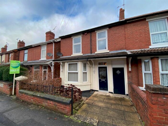 3 Bedroom End Of Terrace House To Rent In Grosvenor Road, Eastwood, Nottinghamshire, NG16