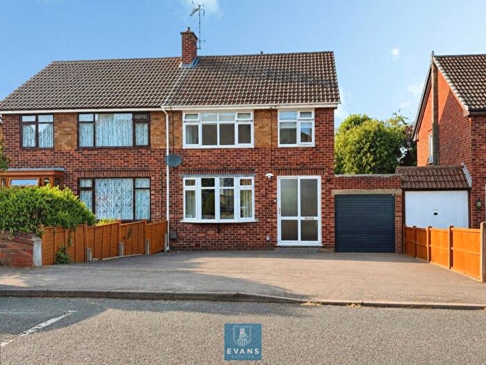 3 Bedroom Semi Detached House For Sale In New Road, Ash Green, Coventry, CV7