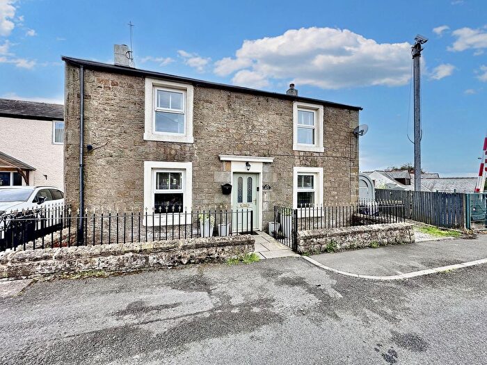 5 Bedroom Semi-Detached House For Sale In Low Row, Brampton, CA8