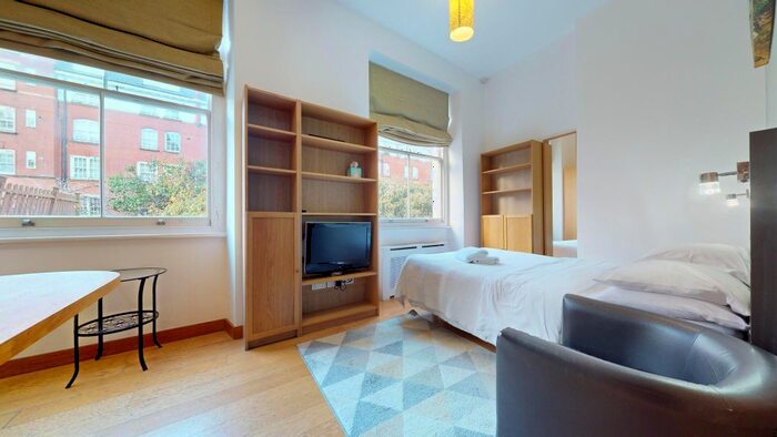 Studio To Rent In Cartwright Gardens, London, WC1H