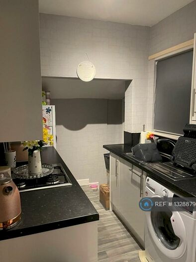 2 Bedroom Terraced House To Rent In Lewis Road, Stockport, SK5