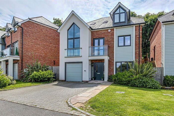 5 Bedroom Detached House For Sale In Croft Road, Westerham, TN16