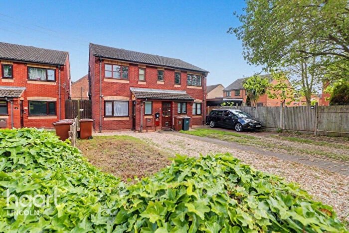 1 Bedroom Apartment For Sale In Aldergrove Crescent, Lincoln, LN6