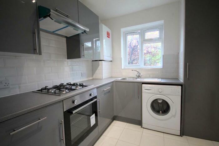 1 Bedroom Flat To Rent In Hunter House, Junction Road, Tufnell Park, N19