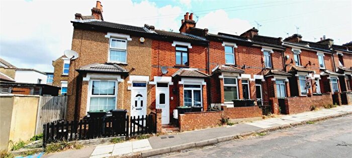 2 Bedroom Terraced House To Rent In Wingfield Road, Gravesend, Kent, DA12