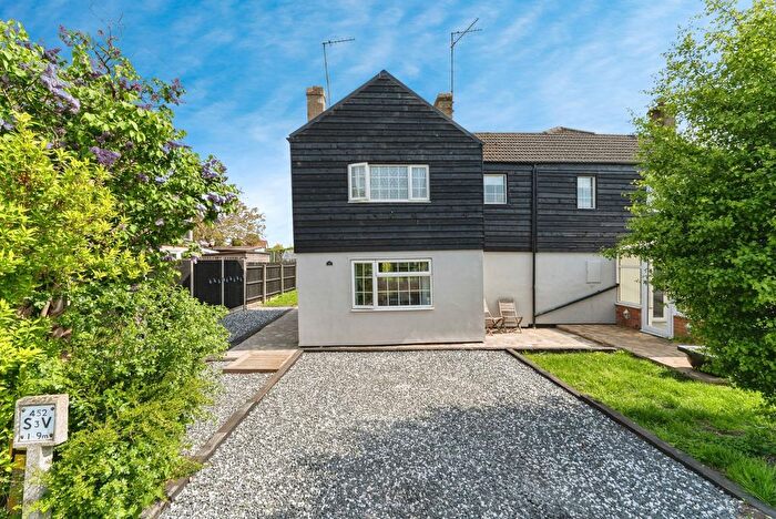 5 Bedroom Detached House For Sale In Lynn Road, Littleport, Ely, Cambridgeshire, CB6