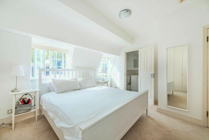 4 Bedroom Property To Rent In Craven Hill Mews, Bayswater, London, W2