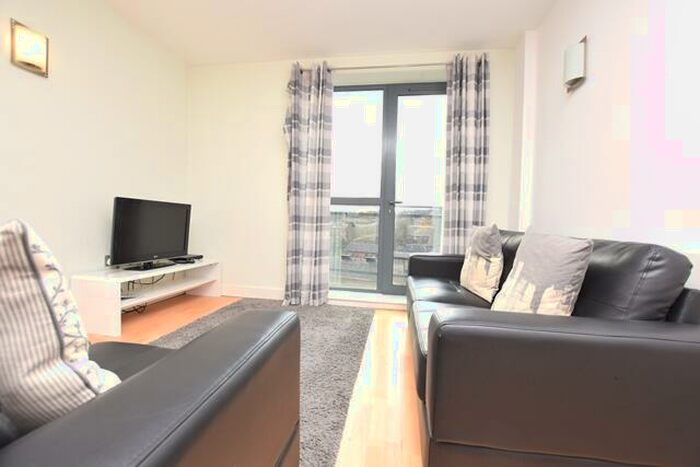 2 Bedroom Apartment To Rent In West One Peak, Cavendish Street, S3