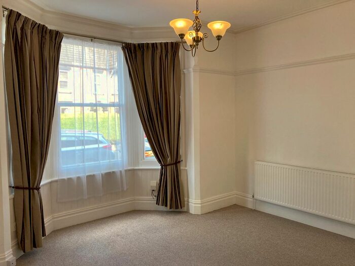 1 Bedroom Flat To Rent In Goldington Avenue, Bedford, MK40
