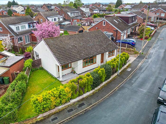 4 Bedroom Bungalow For Sale In Alders Green Lane, Hindley, WN2