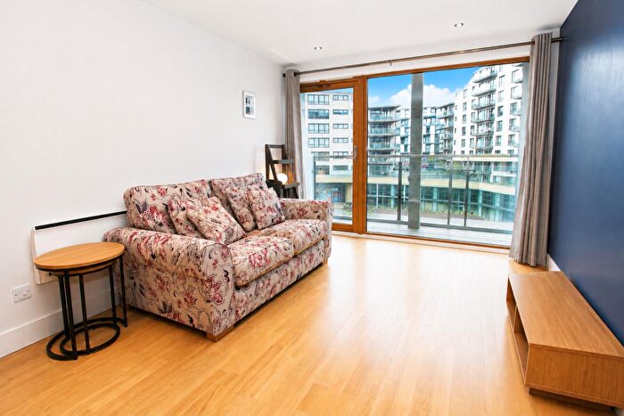 1 Bedroom Flat To Rent In La Salle, Leeds Dock, LS10