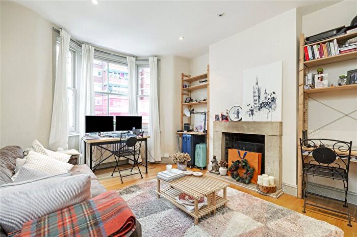1 Bedroom Flat To Rent In Bullen Street, London, SW11