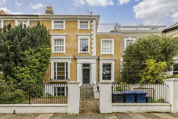 1 Bedroom Flat To Rent In The Common, Ealing Common, W5