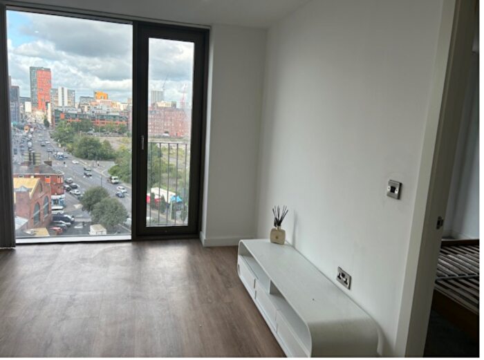 2 Bedroom Apartment To Rent In Store Street, Manchester, Greater Manchester, M1