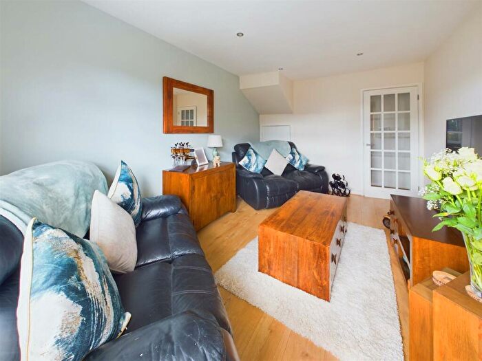 5 Bedroom House For Sale In Semi-Detached House With Detached Bungalow, GL2
