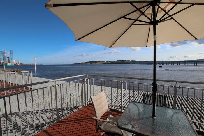 2 Bedroom Flat To Rent In Marine Parade Walk, City Quay, DD1