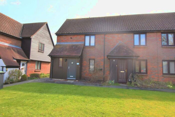 1 Bedroom End Of Terrace House To Rent In Chestnut Walk, Garnetts Lane, Felsted, Dunmow, CM6