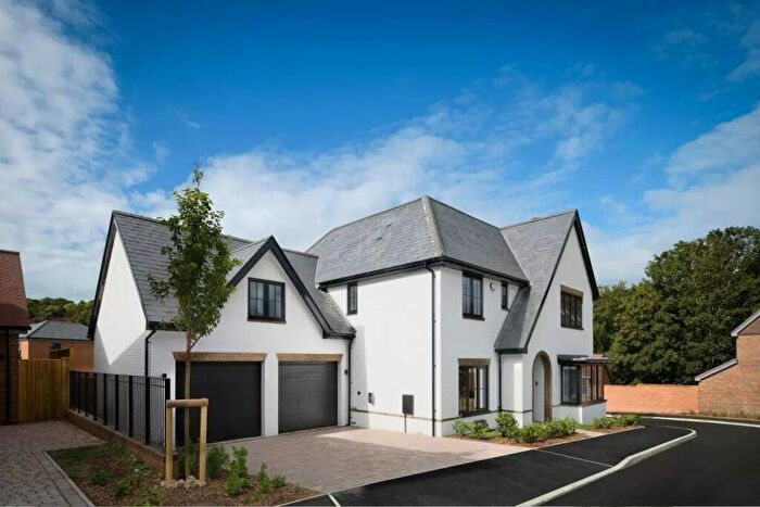 4 Bedroom Detached House To Rent In Skylarks, Rottingdean, BN2