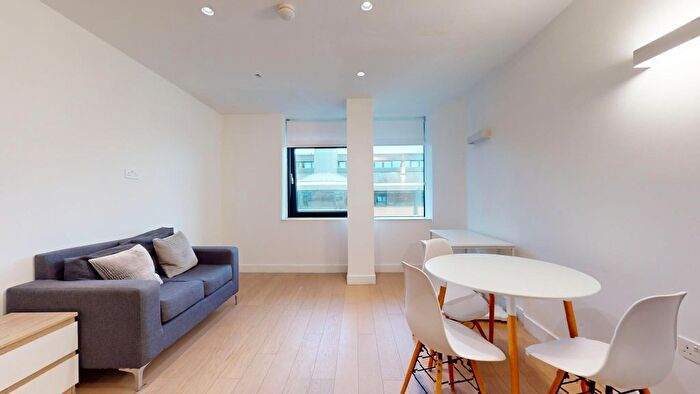 2 Bedroom Flat To Rent In New Horizons Court, Brentford, TW8