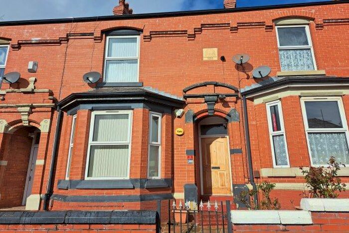 3 Bedroom Terraced House To Rent In Mossley Road, Ashton-Under-Lyne, OL6