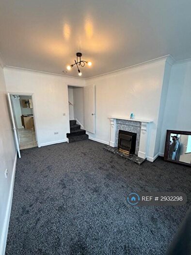 2 Bedroom Terraced House To Rent In Cobden St, Bradford, BD15