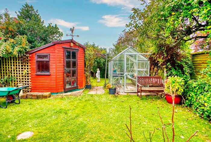 2 Bedroom Semi-Detached Bungalow For Sale In Well Presented Bungalow In Congresbury Village, BS49